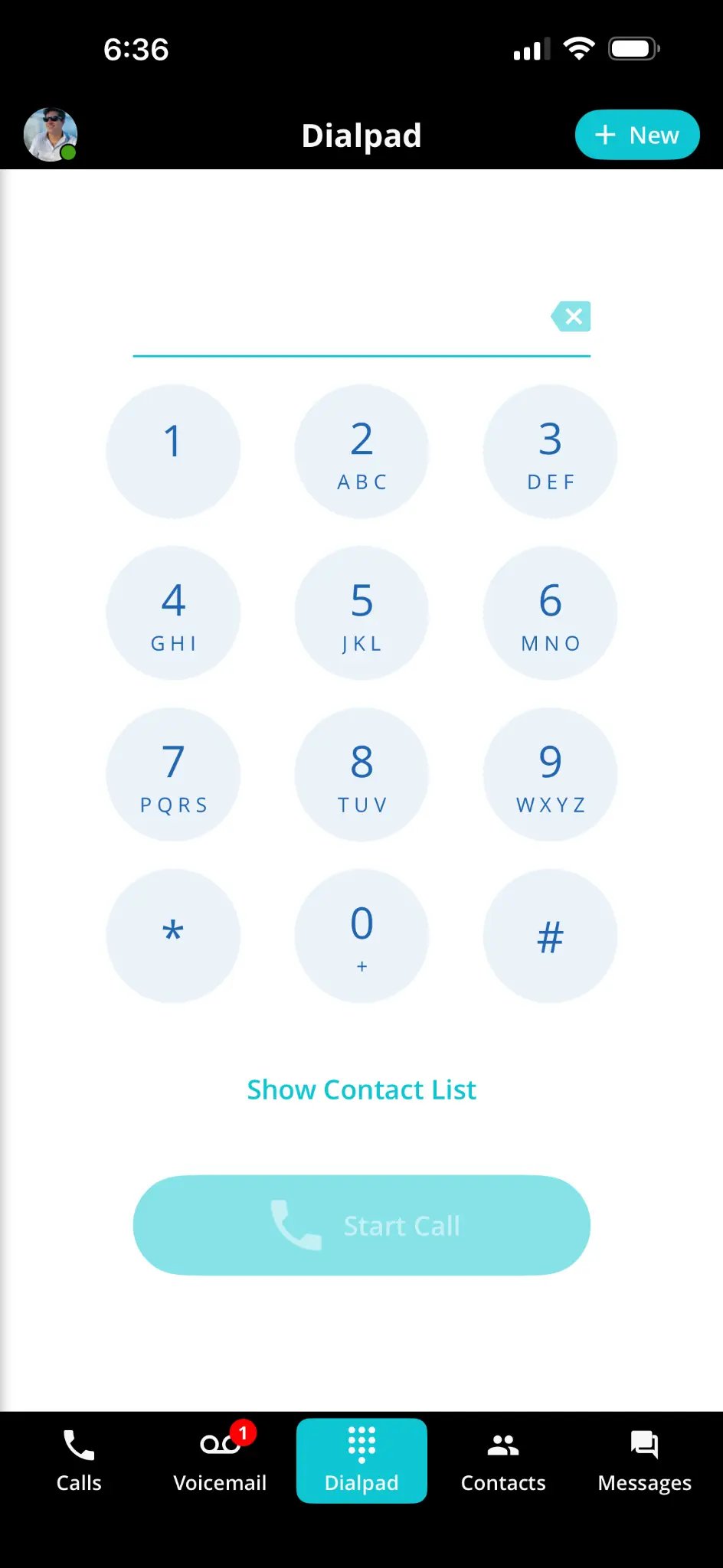Clara app dialpad — call from the practice number / Teclado de la app Clara